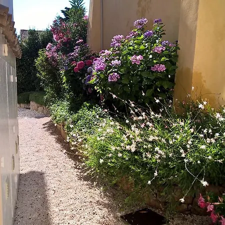 Nyaraló Les Camelias De Julienne La Croix-Valmer